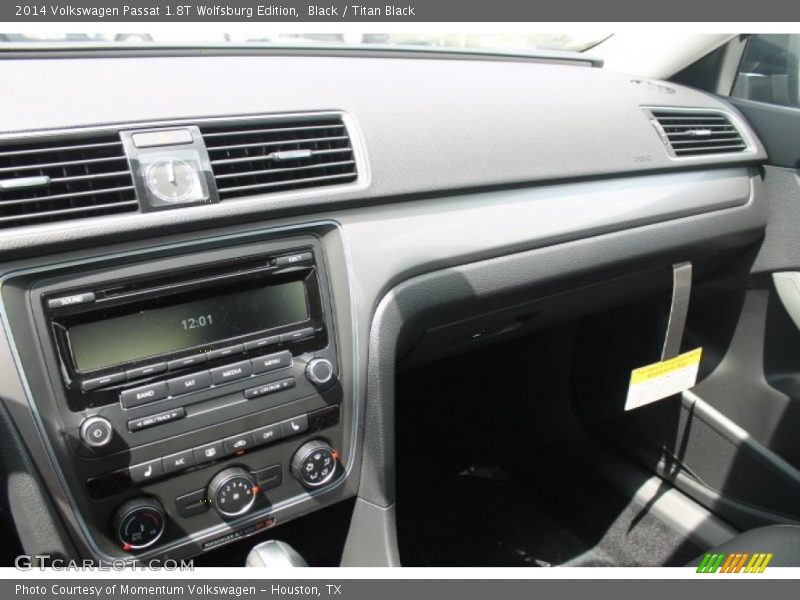 Black / Titan Black 2014 Volkswagen Passat 1.8T Wolfsburg Edition