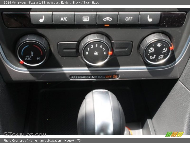 Black / Titan Black 2014 Volkswagen Passat 1.8T Wolfsburg Edition