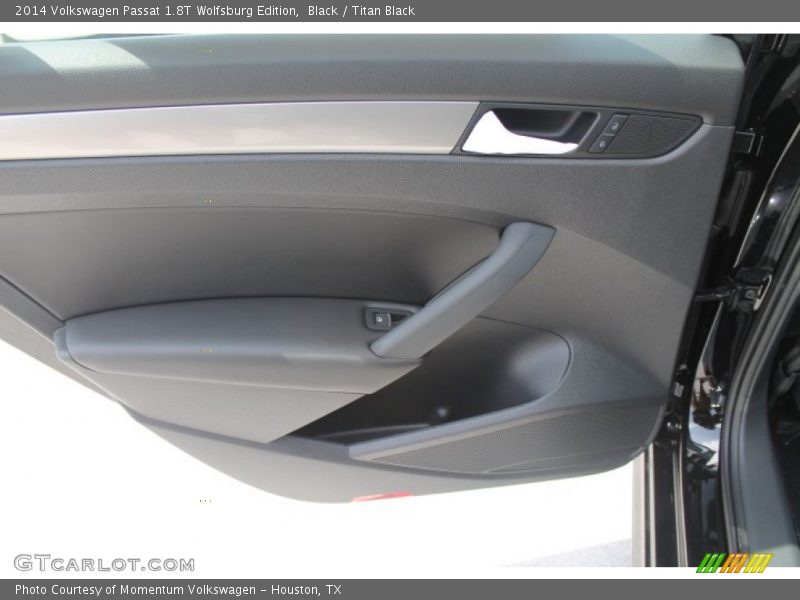 Black / Titan Black 2014 Volkswagen Passat 1.8T Wolfsburg Edition