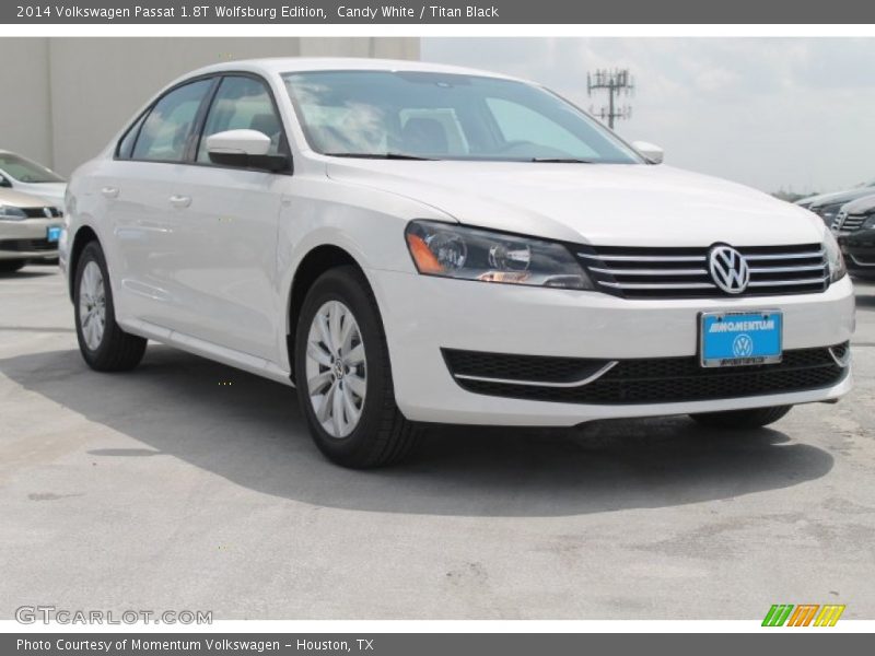 Candy White / Titan Black 2014 Volkswagen Passat 1.8T Wolfsburg Edition