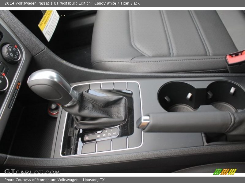 Candy White / Titan Black 2014 Volkswagen Passat 1.8T Wolfsburg Edition