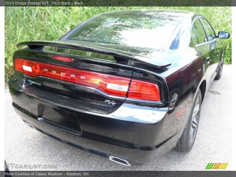 Pitch Black / Black 2014 Dodge Charger R/T