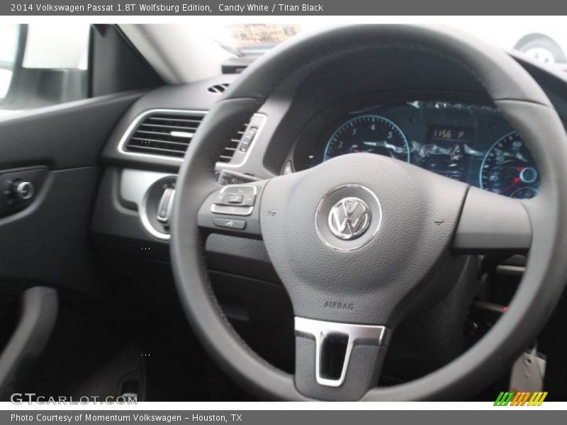 Candy White / Titan Black 2014 Volkswagen Passat 1.8T Wolfsburg Edition