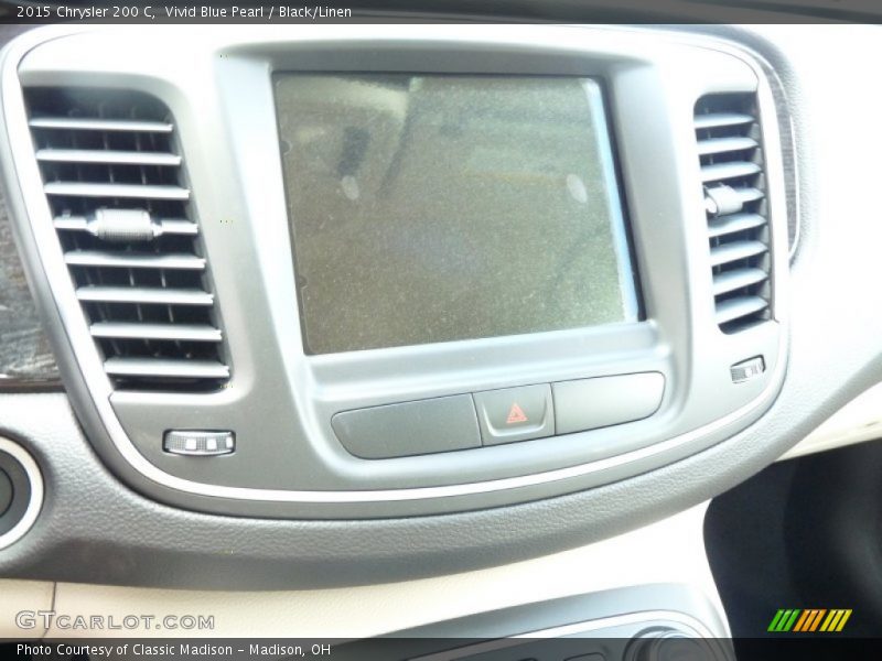 Vivid Blue Pearl / Black/Linen 2015 Chrysler 200 C