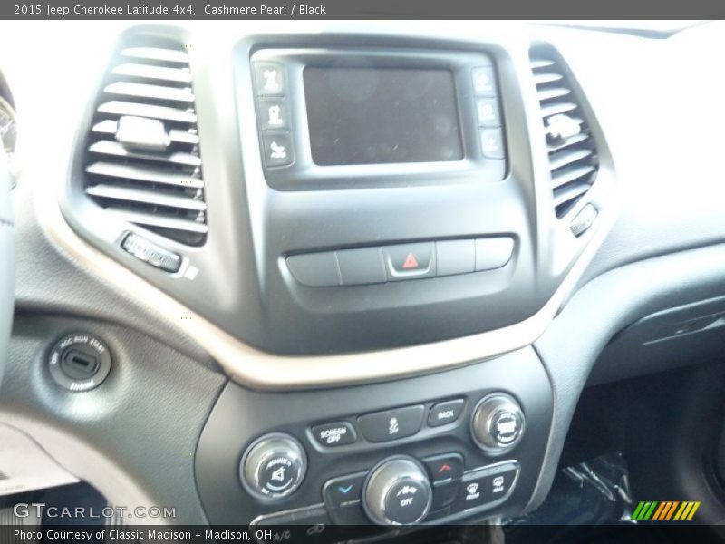 Cashmere Pearl / Black 2015 Jeep Cherokee Latitude 4x4