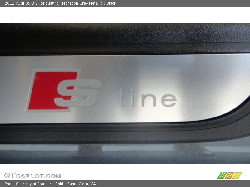 Monsoon Gray Metallic / Black 2012 Audi Q5 3.2 FSI quattro