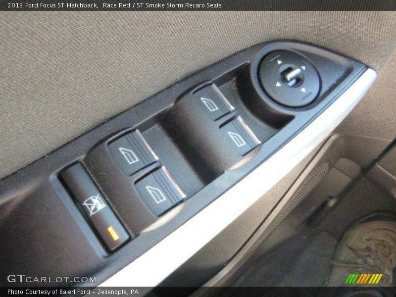 Race Red / ST Smoke Storm Recaro Seats 2013 Ford Focus ST Hatchback