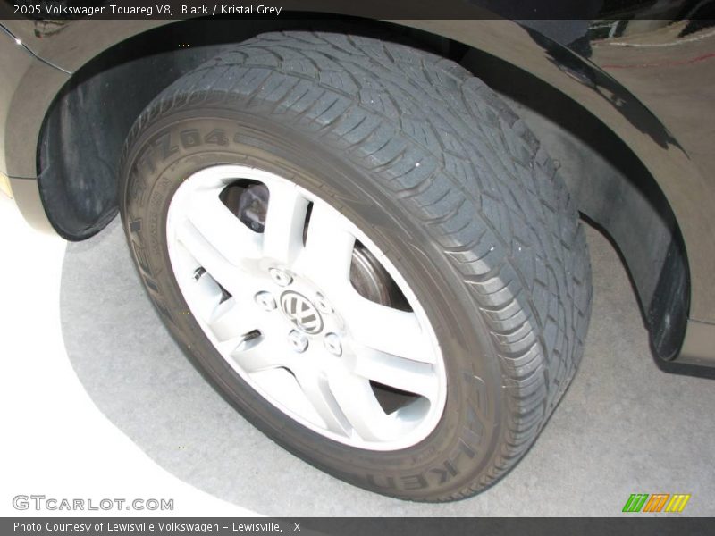 Black / Kristal Grey 2005 Volkswagen Touareg V8