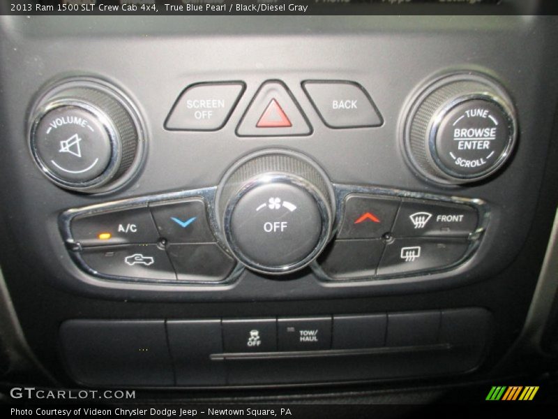 True Blue Pearl / Black/Diesel Gray 2013 Ram 1500 SLT Crew Cab 4x4