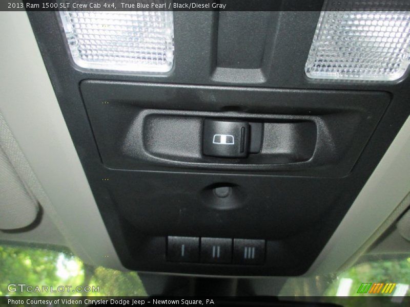 True Blue Pearl / Black/Diesel Gray 2013 Ram 1500 SLT Crew Cab 4x4