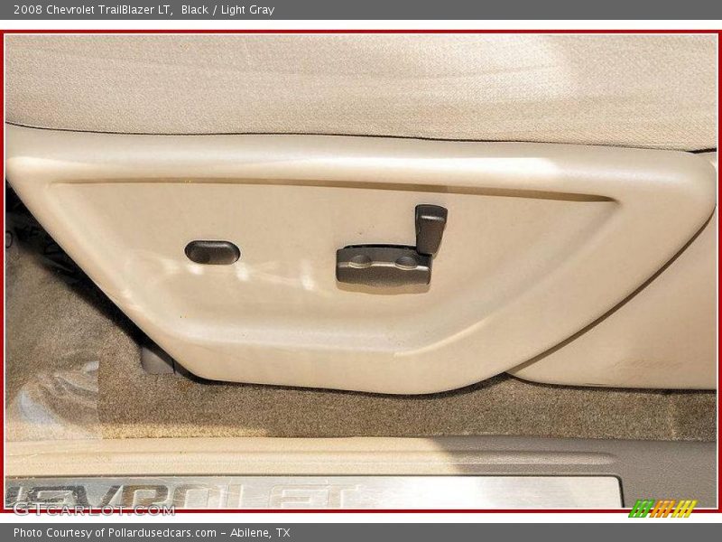 Black / Light Gray 2008 Chevrolet TrailBlazer LT