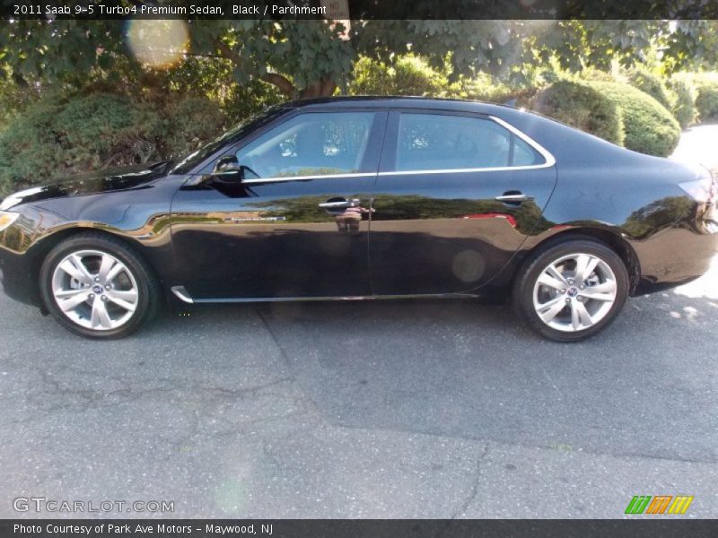 Black / Parchment 2011 Saab 9-5 Turbo4 Premium Sedan
