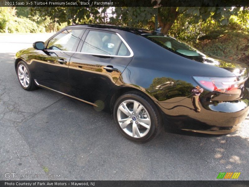 Black / Parchment 2011 Saab 9-5 Turbo4 Premium Sedan