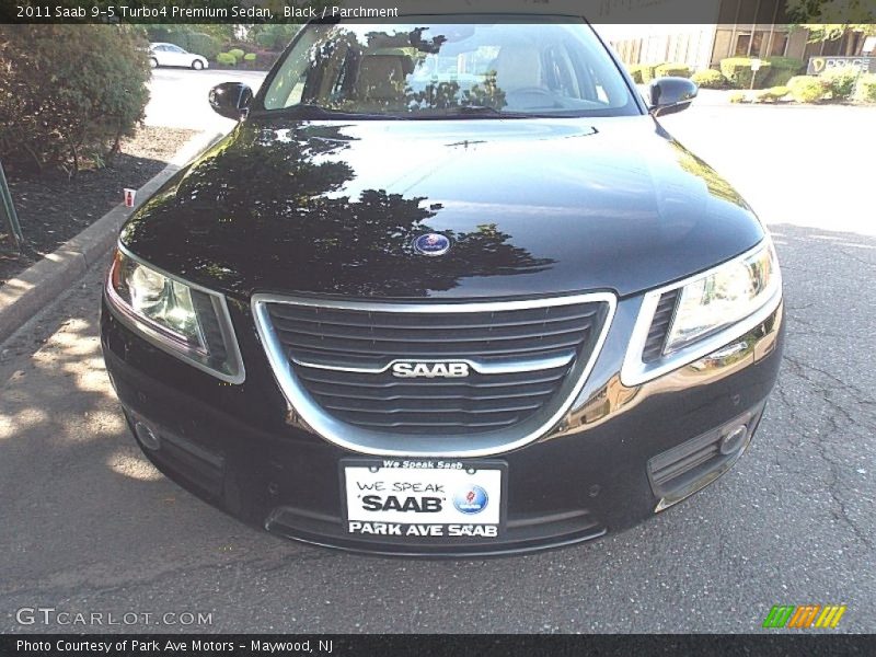 Black / Parchment 2011 Saab 9-5 Turbo4 Premium Sedan