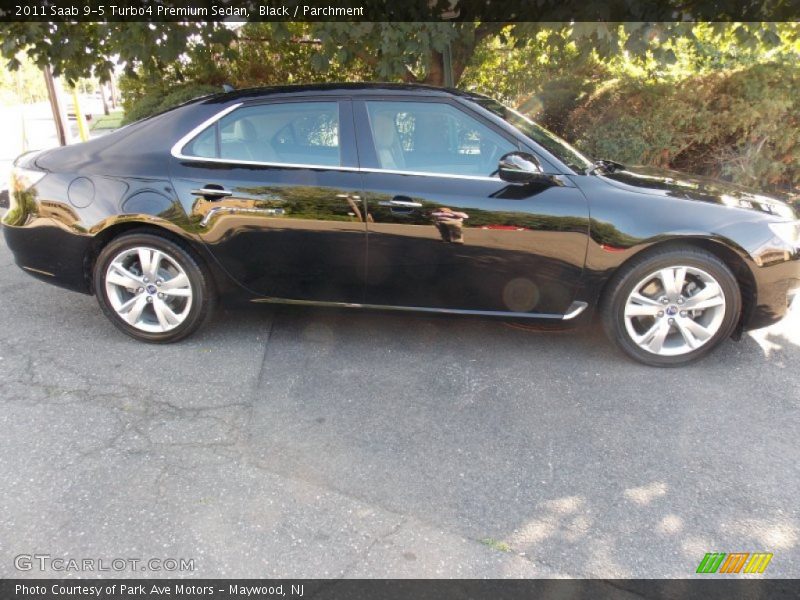 Black / Parchment 2011 Saab 9-5 Turbo4 Premium Sedan