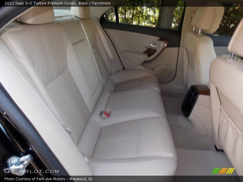 Black / Parchment 2011 Saab 9-5 Turbo4 Premium Sedan