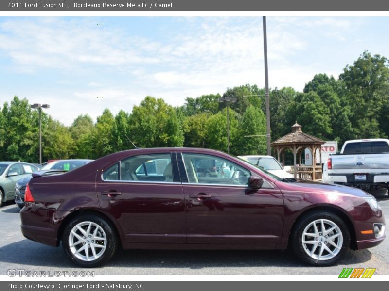 Bordeaux Reserve Metallic / Camel 2011 Ford Fusion SEL