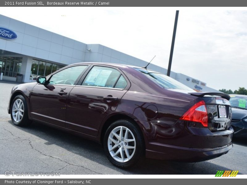 Bordeaux Reserve Metallic / Camel 2011 Ford Fusion SEL
