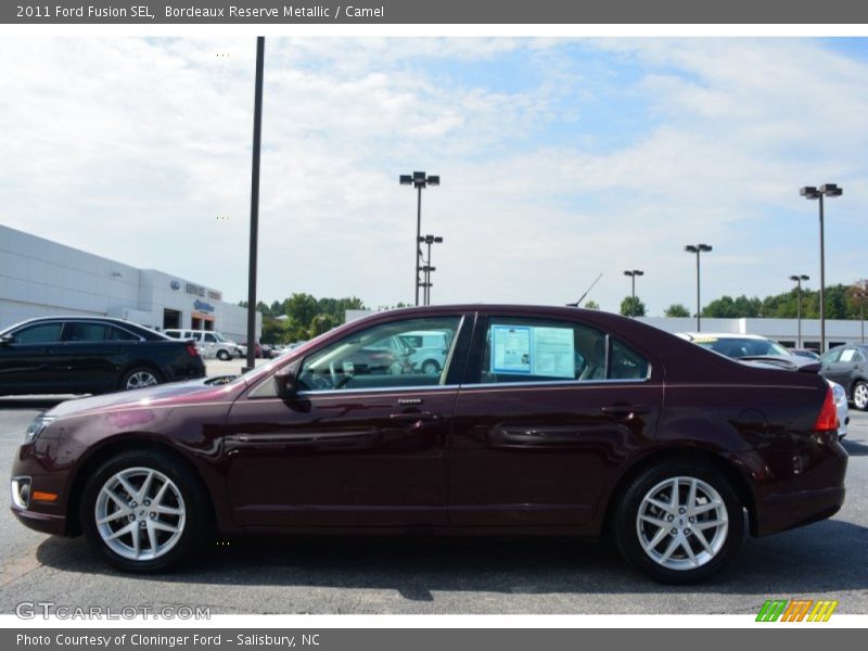 Bordeaux Reserve Metallic / Camel 2011 Ford Fusion SEL