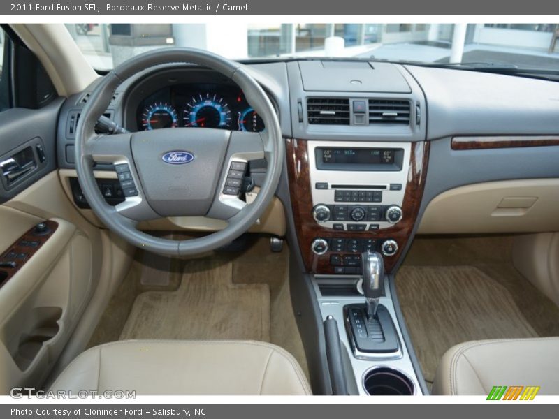 Bordeaux Reserve Metallic / Camel 2011 Ford Fusion SEL
