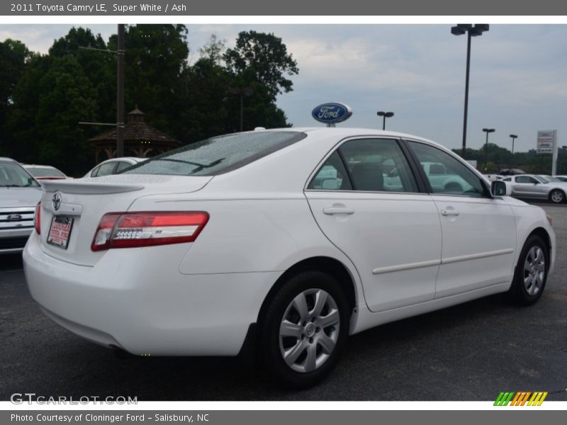 Super White / Ash 2011 Toyota Camry LE