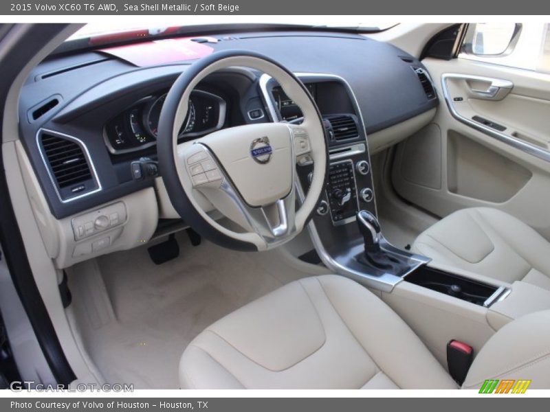 Sea Shell Metallic / Soft Beige 2015 Volvo XC60 T6 AWD
