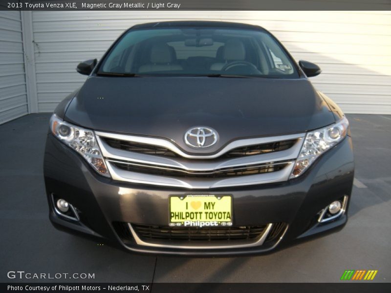 Magnetic Gray Metallic / Light Gray 2013 Toyota Venza XLE