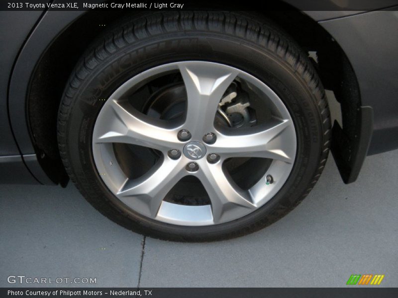 Magnetic Gray Metallic / Light Gray 2013 Toyota Venza XLE
