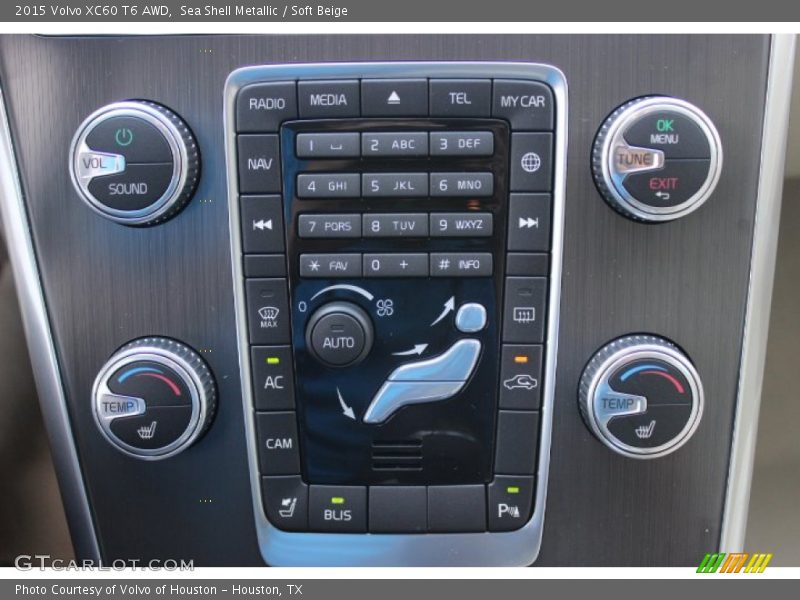 Sea Shell Metallic / Soft Beige 2015 Volvo XC60 T6 AWD