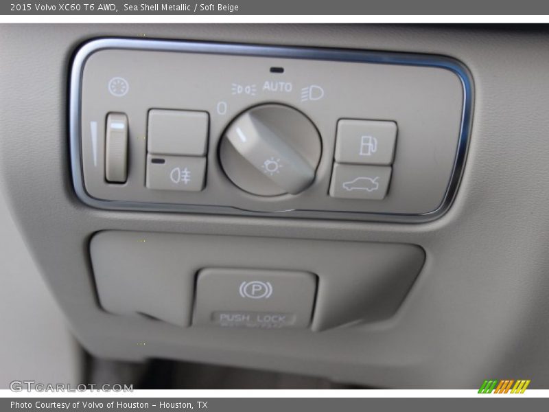 Sea Shell Metallic / Soft Beige 2015 Volvo XC60 T6 AWD