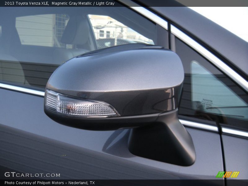Magnetic Gray Metallic / Light Gray 2013 Toyota Venza XLE