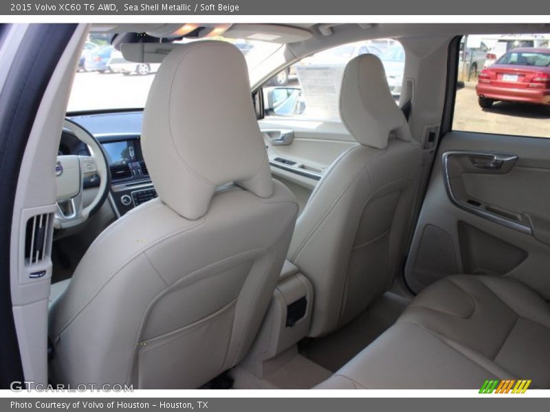 Sea Shell Metallic / Soft Beige 2015 Volvo XC60 T6 AWD