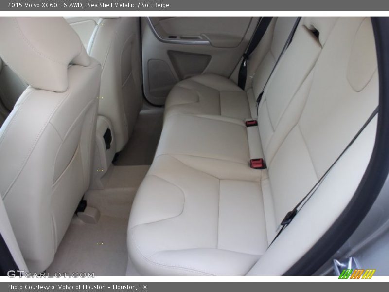 Sea Shell Metallic / Soft Beige 2015 Volvo XC60 T6 AWD