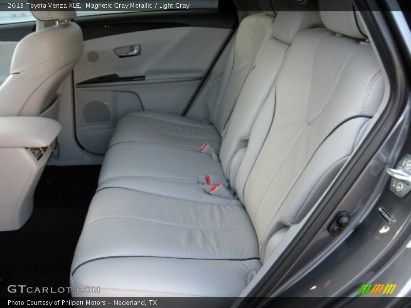 Magnetic Gray Metallic / Light Gray 2013 Toyota Venza XLE