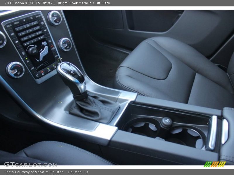 Bright Silver Metallic / Off Black 2015 Volvo XC60 T5 Drive-E