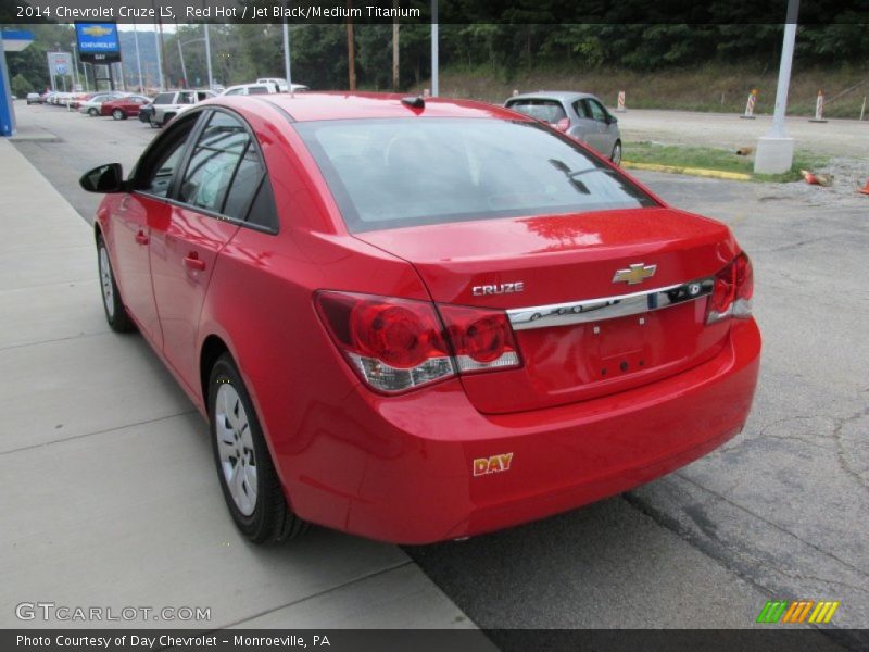 Red Hot / Jet Black/Medium Titanium 2014 Chevrolet Cruze LS