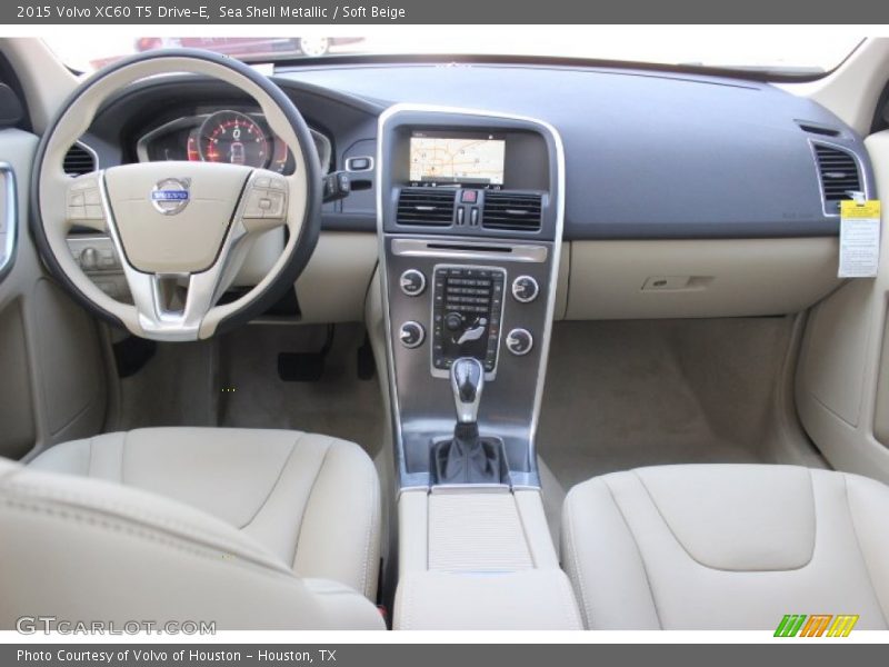 Sea Shell Metallic / Soft Beige 2015 Volvo XC60 T5 Drive-E