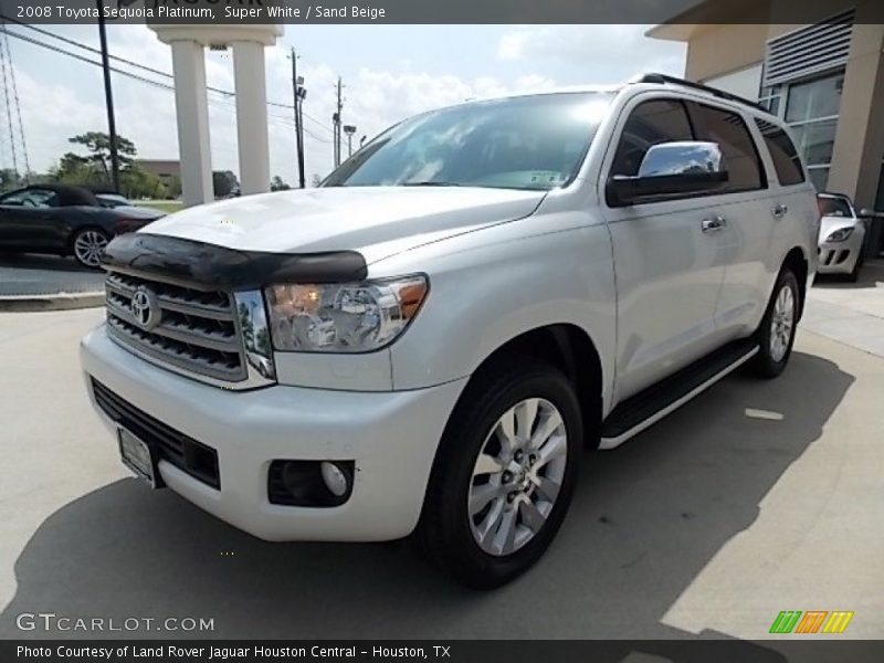 Front 3/4 View of 2008 Sequoia Platinum