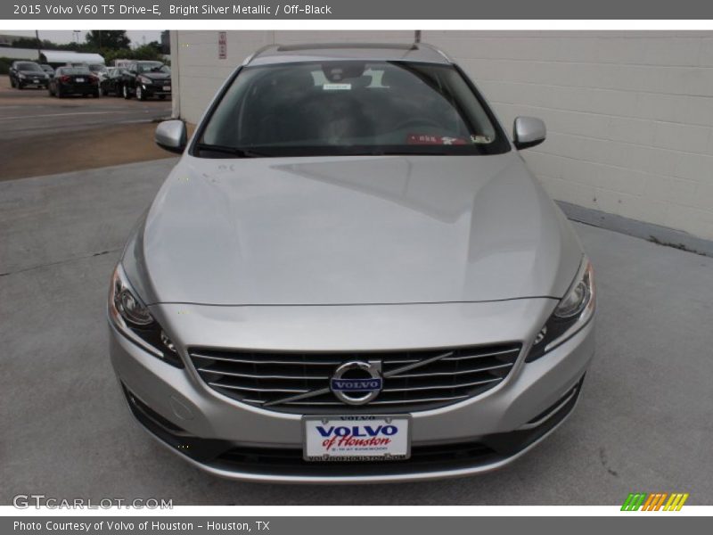 Bright Silver Metallic / Off-Black 2015 Volvo V60 T5 Drive-E