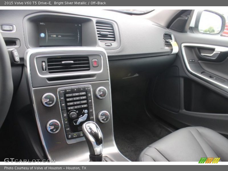 Bright Silver Metallic / Off-Black 2015 Volvo V60 T5 Drive-E