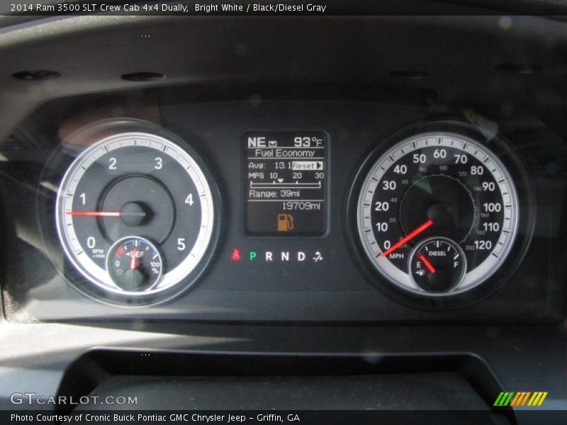 Bright White / Black/Diesel Gray 2014 Ram 3500 SLT Crew Cab 4x4 Dually