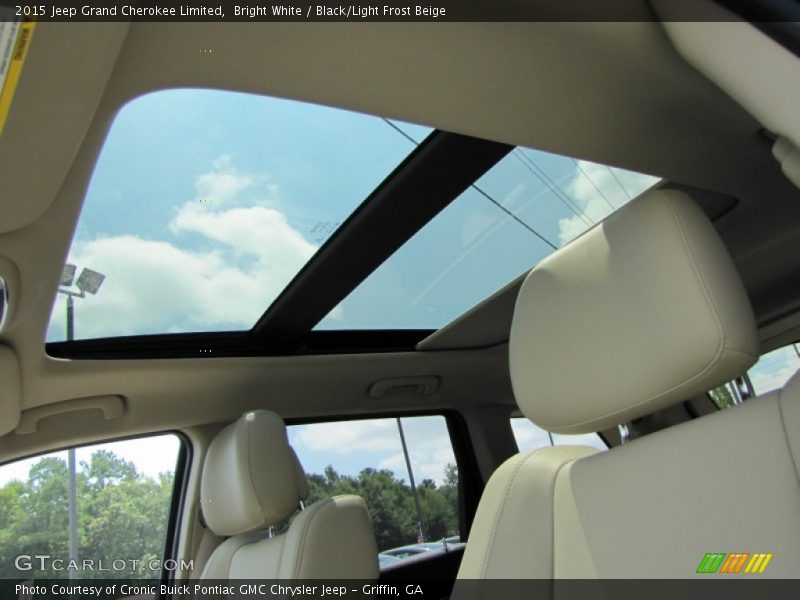 Bright White / Black/Light Frost Beige 2015 Jeep Grand Cherokee Limited