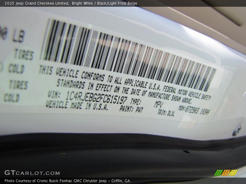 Bright White / Black/Light Frost Beige 2015 Jeep Grand Cherokee Limited