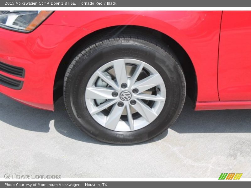 Tornado Red / Black 2015 Volkswagen Golf 4 Door 1.8T SE