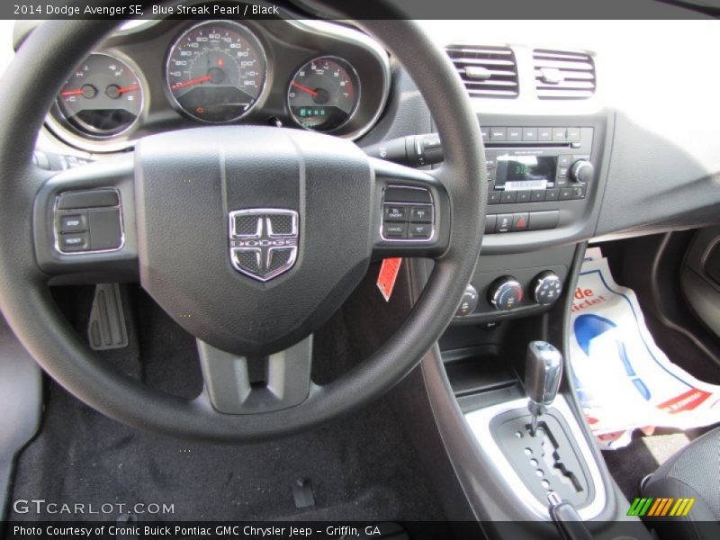 Blue Streak Pearl / Black 2014 Dodge Avenger SE