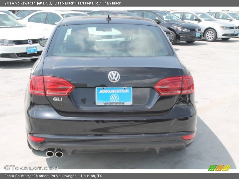 Deep Black Pearl Metallic / Titan Black 2014 Volkswagen Jetta GLI