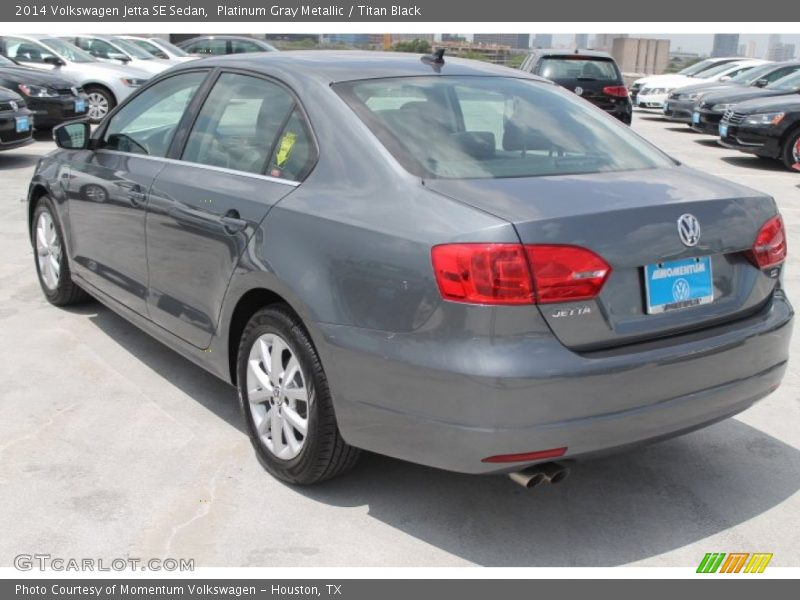 Platinum Gray Metallic / Titan Black 2014 Volkswagen Jetta SE Sedan