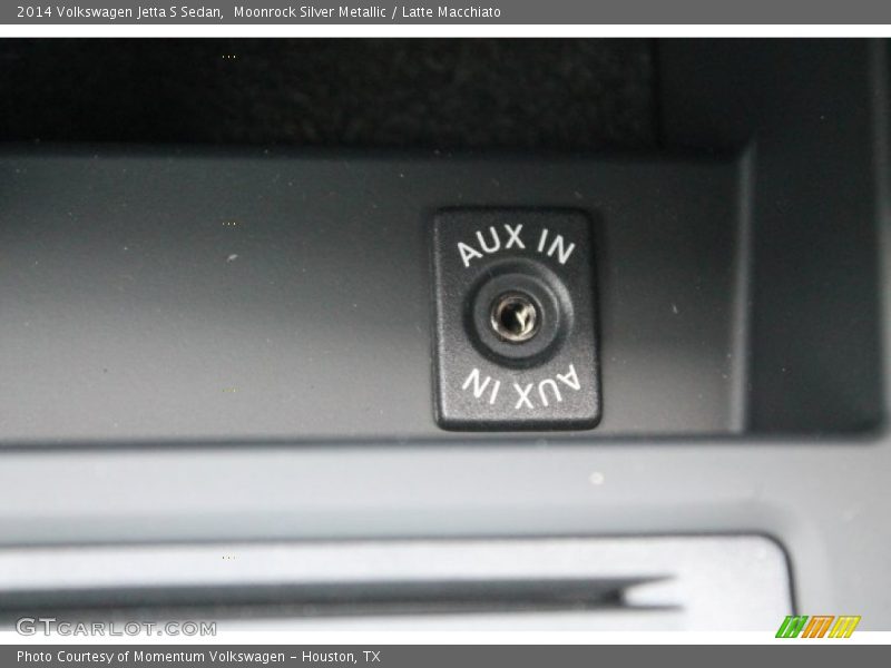 Moonrock Silver Metallic / Latte Macchiato 2014 Volkswagen Jetta S Sedan