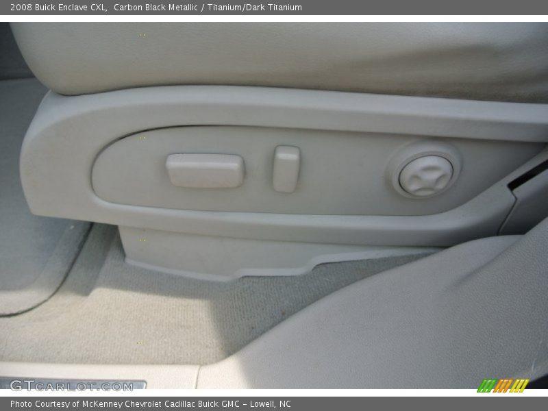 Carbon Black Metallic / Titanium/Dark Titanium 2008 Buick Enclave CXL