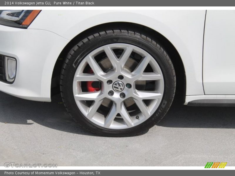 Pure White / Titan Black 2014 Volkswagen Jetta GLI
